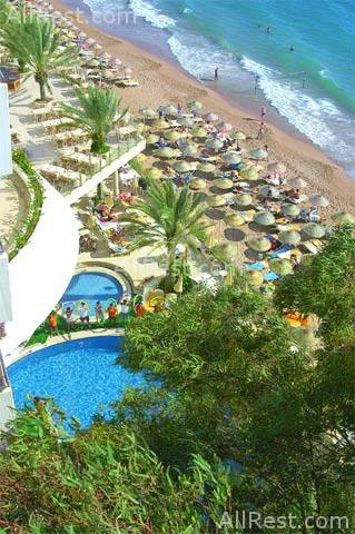 Rubi Hotel 8